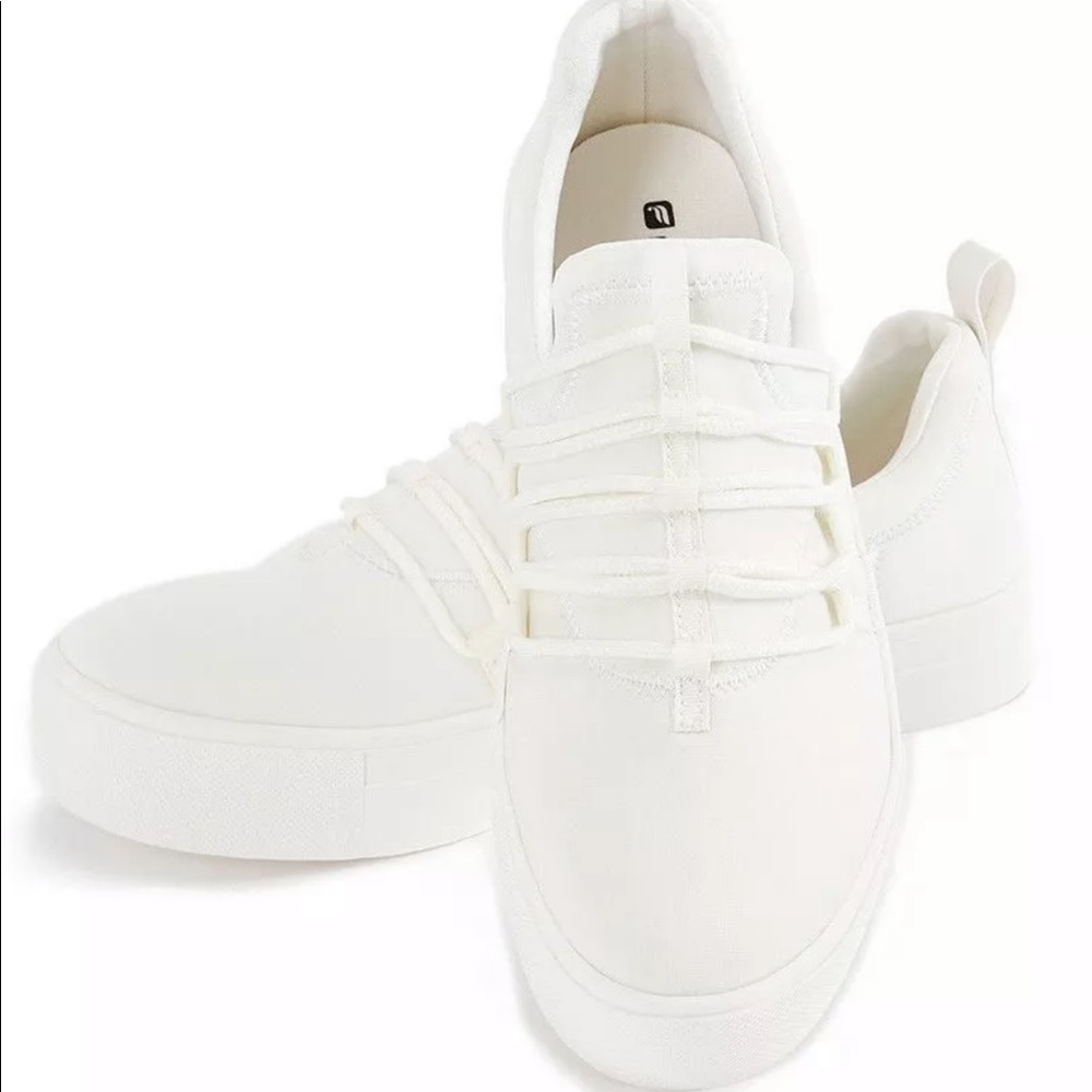 Fabletics slip on tennis shoes size 11-New